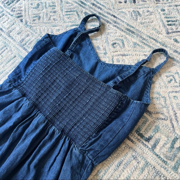 ❤️🔥$6 CLEARANCE ❤️🔥Denim Fit ‘n Flare Smocked Cami Summer Dress - Picture 2 of 6